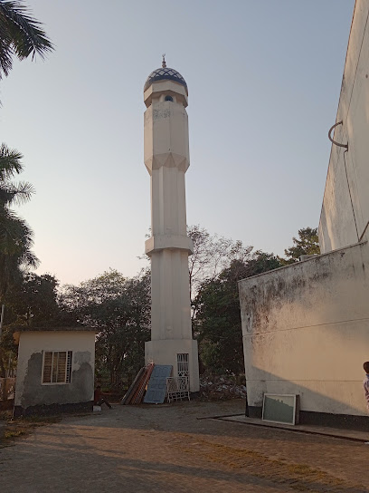 Biman Bandar Jame Masjid Mosque in Saidpur, Bangladesh - Islamic Place of Worship